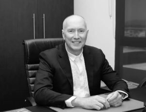 Dr Terrence Scamp, Gold Coast Plastic Surgeon